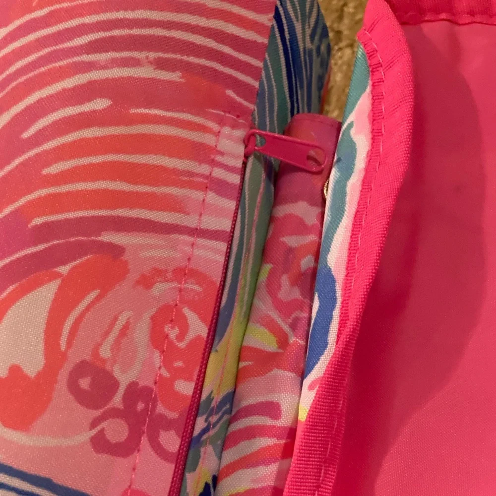 Lilly Pulitzer mat beach yoga Splash travel into summer roll up with pillow